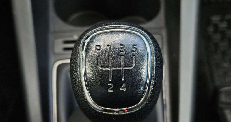 Skoda Fabia cena 52900 przebieg: 76603, rok produkcji 2021 z Swarzędz małe 301